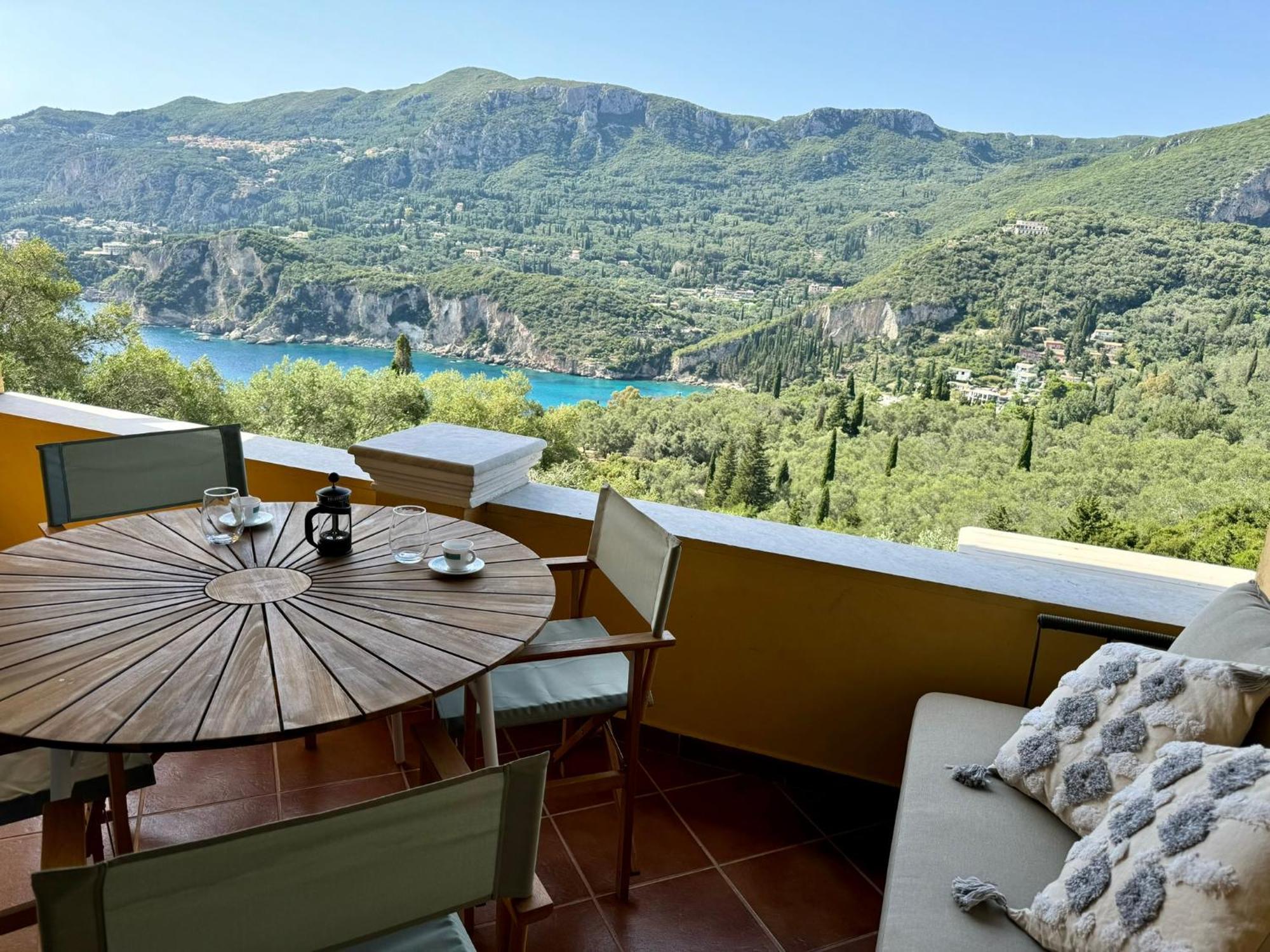 Sea View - Close From - Rovinia Ferienhaus Liapades